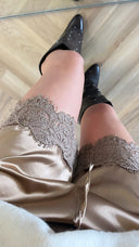 Shorts Raso Champagne